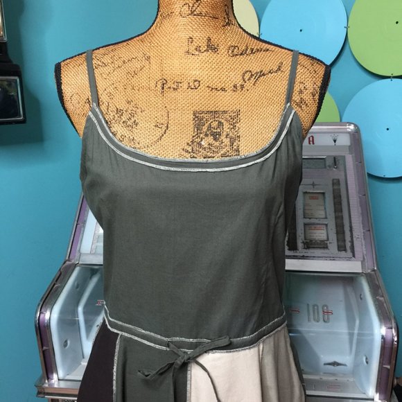 J GEE Scoop Neck Spaghetti Strap Sun Dress - Picture 2 of 8